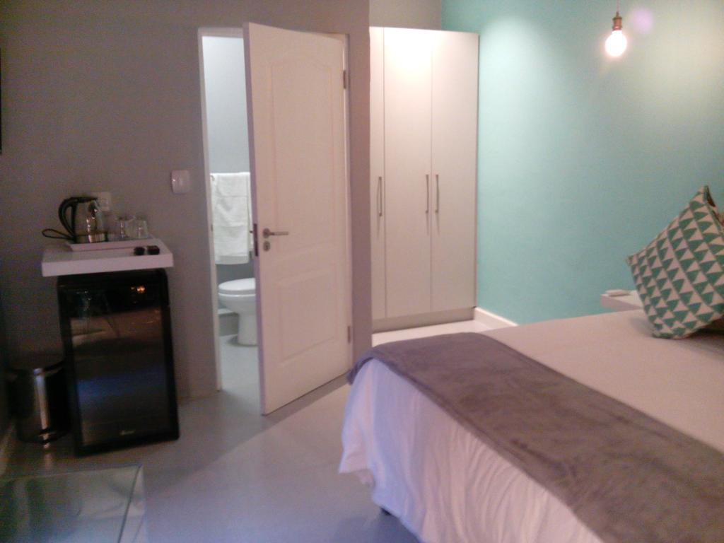 The Vibe Guest Studios Stellenbosch Ngoại thất bức ảnh