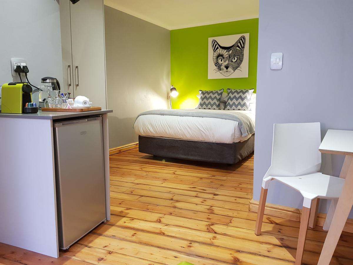 The Vibe Guest Studios Stellenbosch Ngoại thất bức ảnh