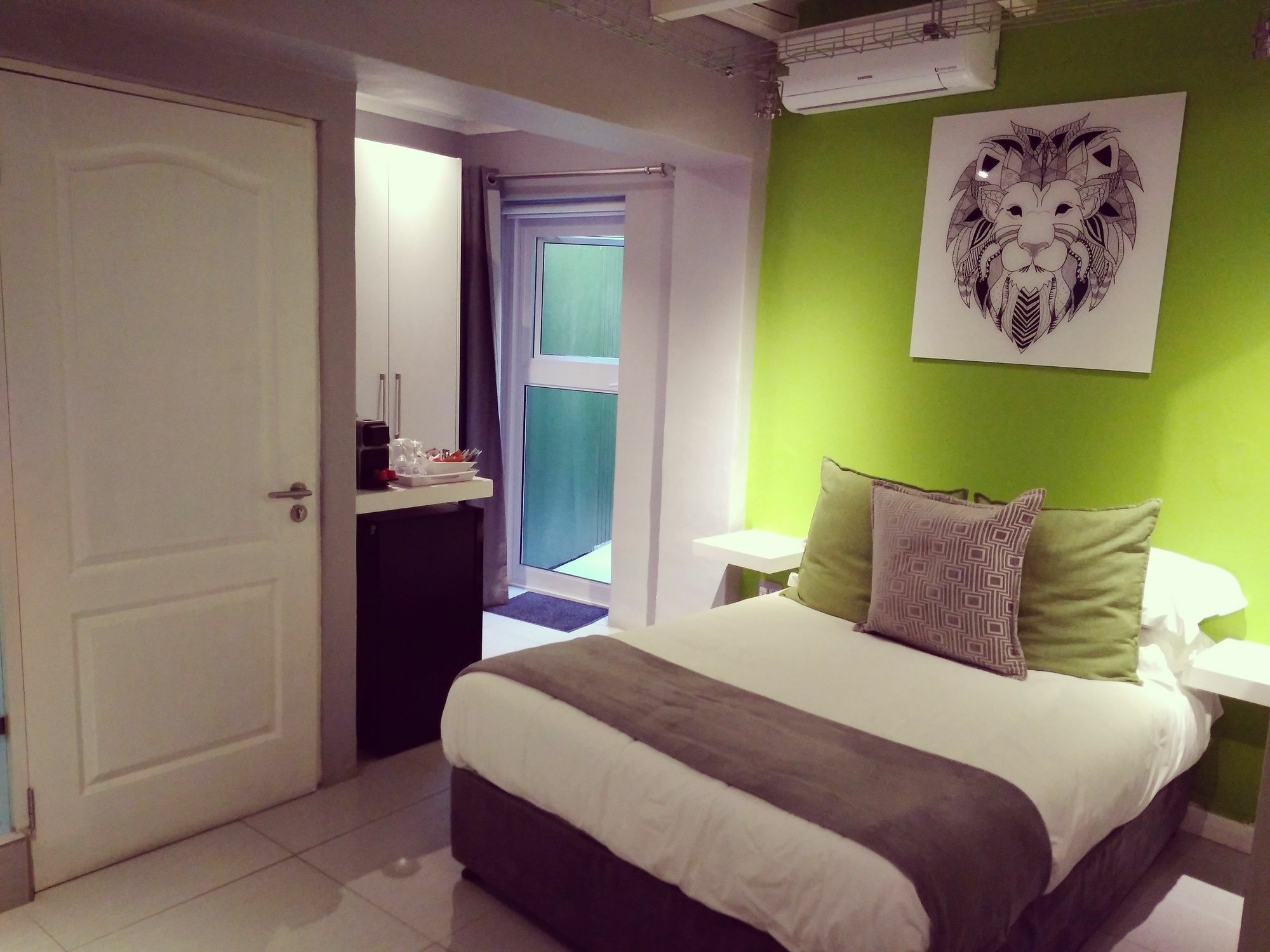 The Vibe Guest Studios Stellenbosch Ngoại thất bức ảnh